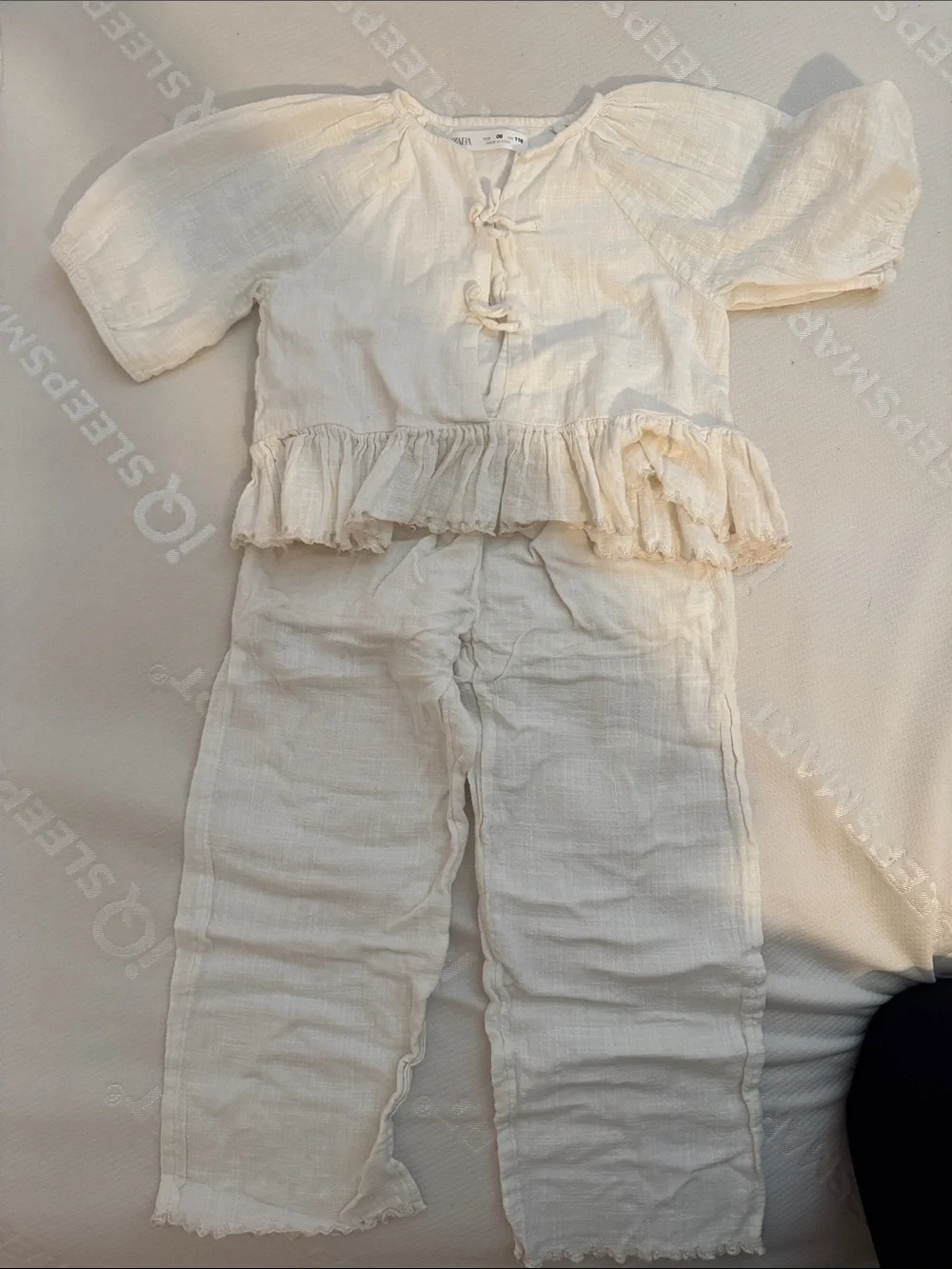 Zara Cream Gauze Kids Two-Piece Set with Ruffle Top